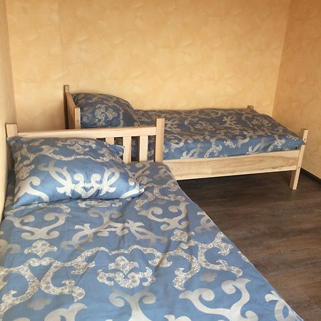 Sveciu Namai Apartamento Ryskenai Exterior foto
