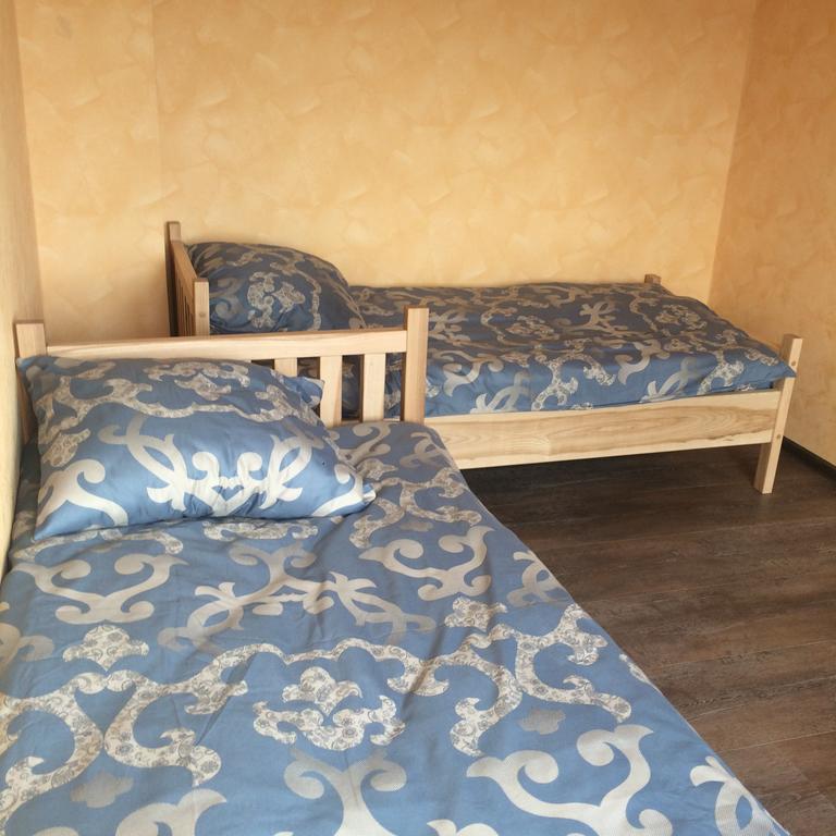 Sveciu Namai Apartamento Ryskenai Exterior foto